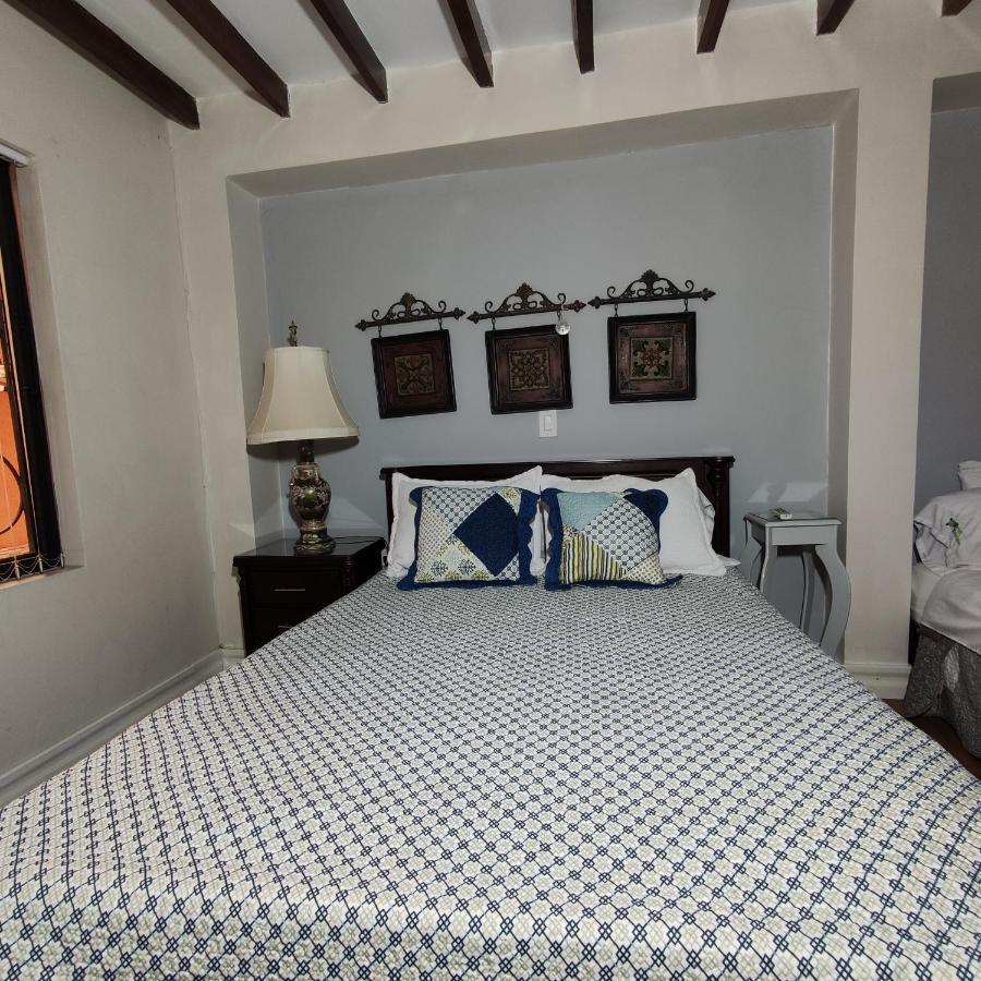 Los Andes Hostal Филандиа Екстериор снимка