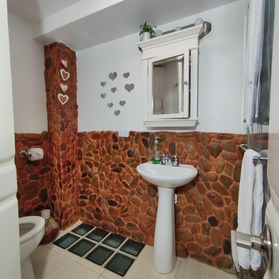 Los Andes Hostal Филандиа Екстериор снимка